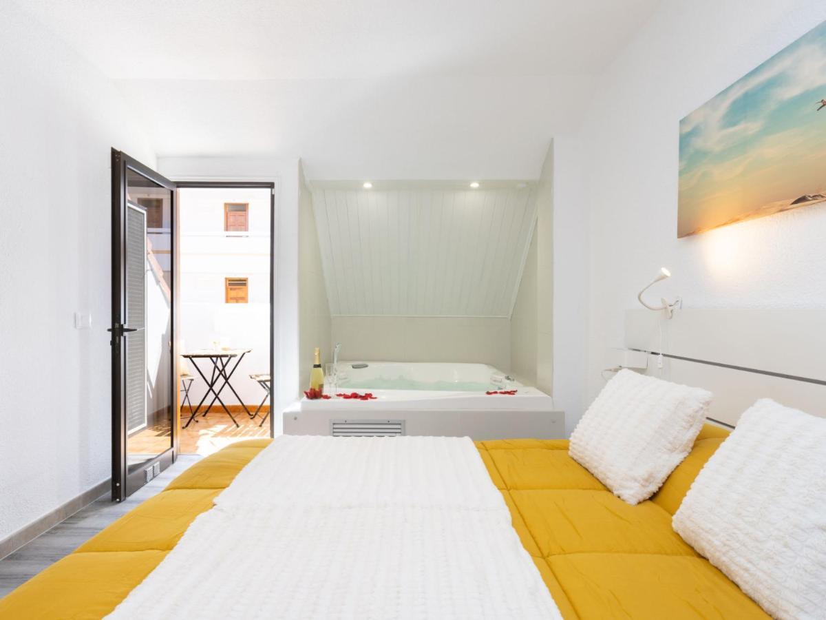 Apartamento Deluxe Altemar By Interhome